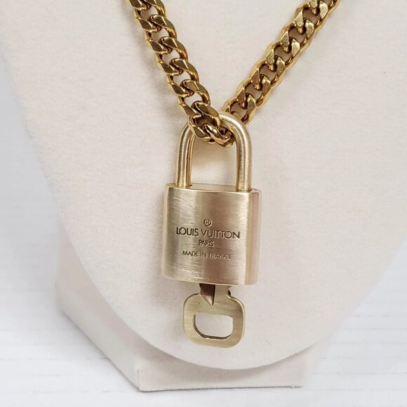 Auth Louis Vuitton Lock&Key Gold w/Unbranded Cuban Style Stainless Double Chain - Picture 4 of 14